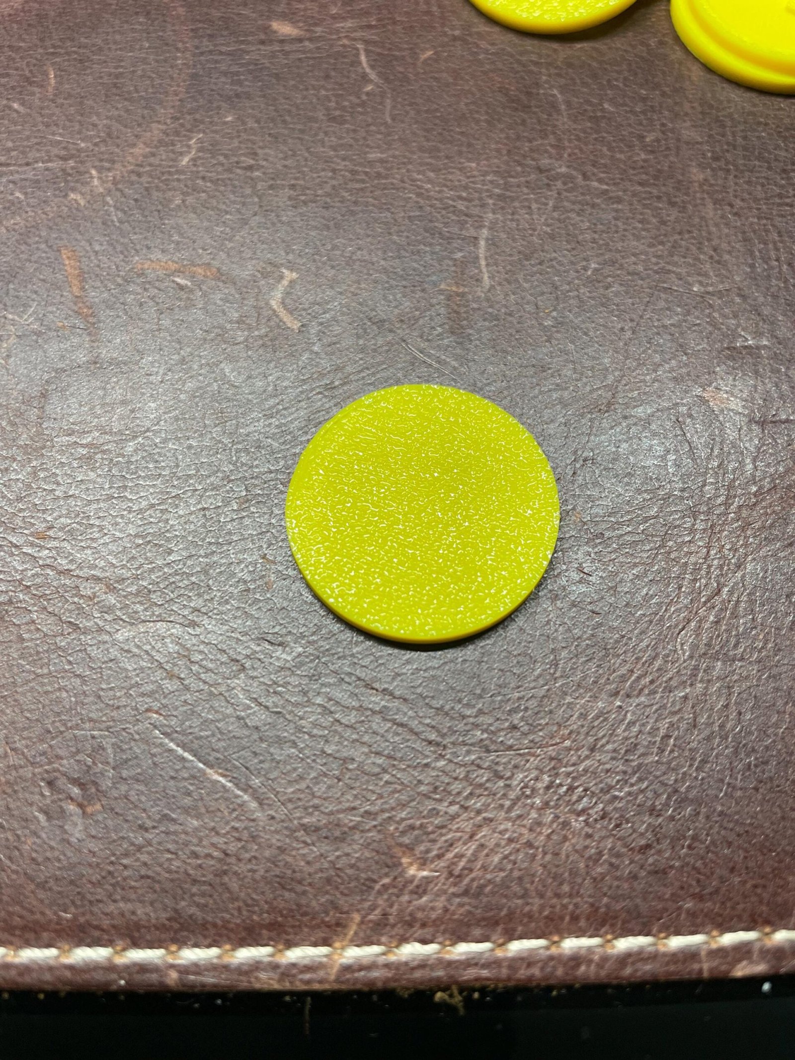 100x - 1" Round St. Patrick's Day Gold Coins For Gifts, Party Favors and Craft Projects - Sold In Sets Of 100. - Image 6