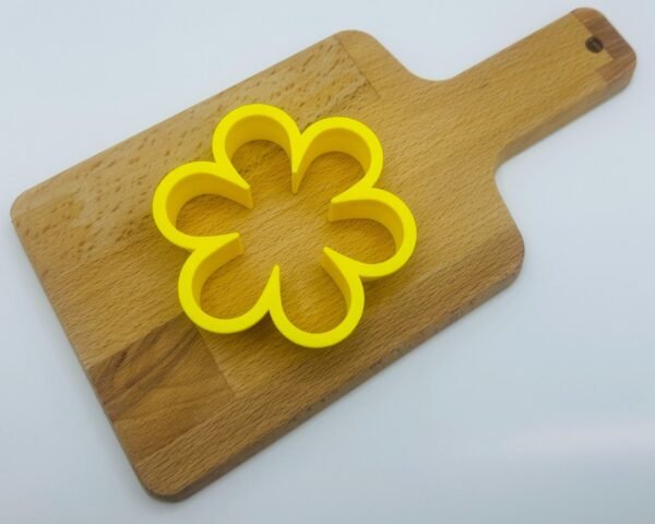 Flower Cookie Cutter Approximately 4” Round - 5 Petal - Black - 1” Depth - White