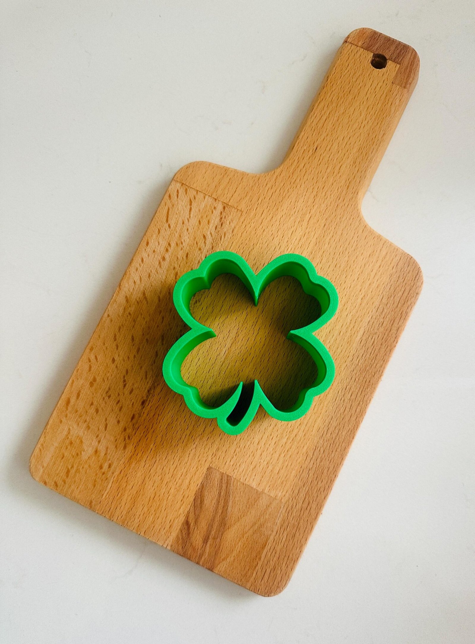 4-Leaf Clover Cookie Cutter - Green - 3” - 1” Depth