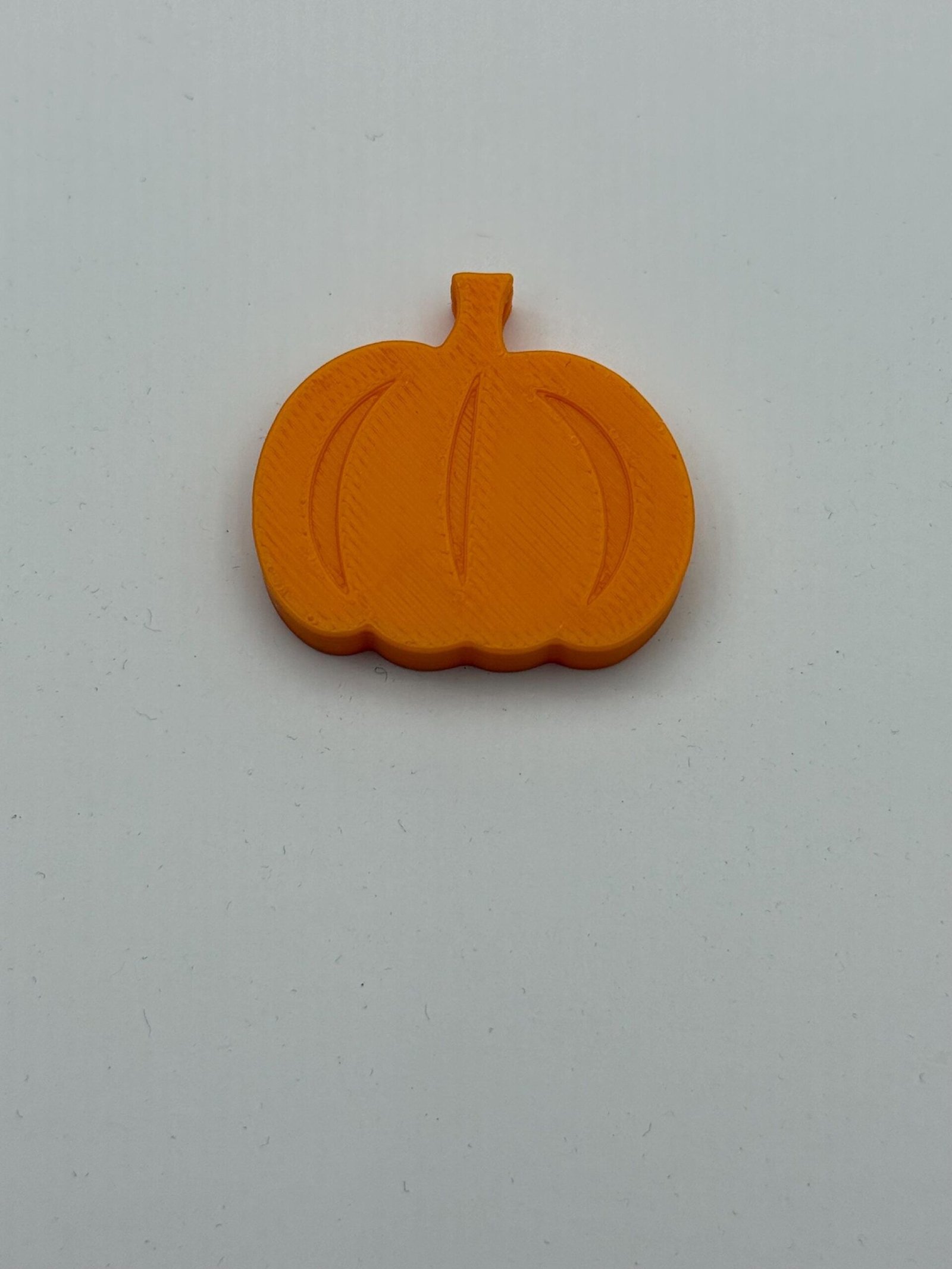 5pcs - Orange Pumpkin Bead - Center Piece - Fall Craft Idea For Children and Adults - 1.125" x 1.25" x .25" - .125" Thru Hole - Image 2