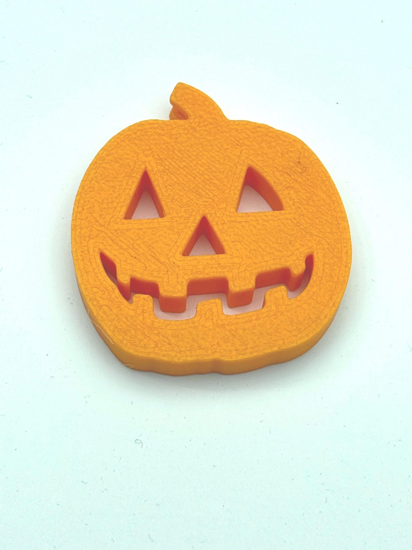 5pcs - Orange Jac-O-Lantern Bead - Center Piece - Halloween Craft Idea For Children and Adults - 1.5" x 1.33" x .25" - .125" Thru Hole - Image 2